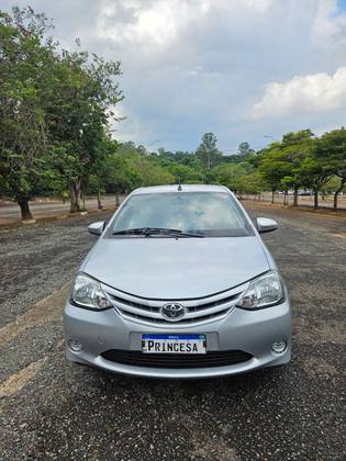 TOYOTA ETIOS 1.3 X 16V FLEX 4P MANUAL